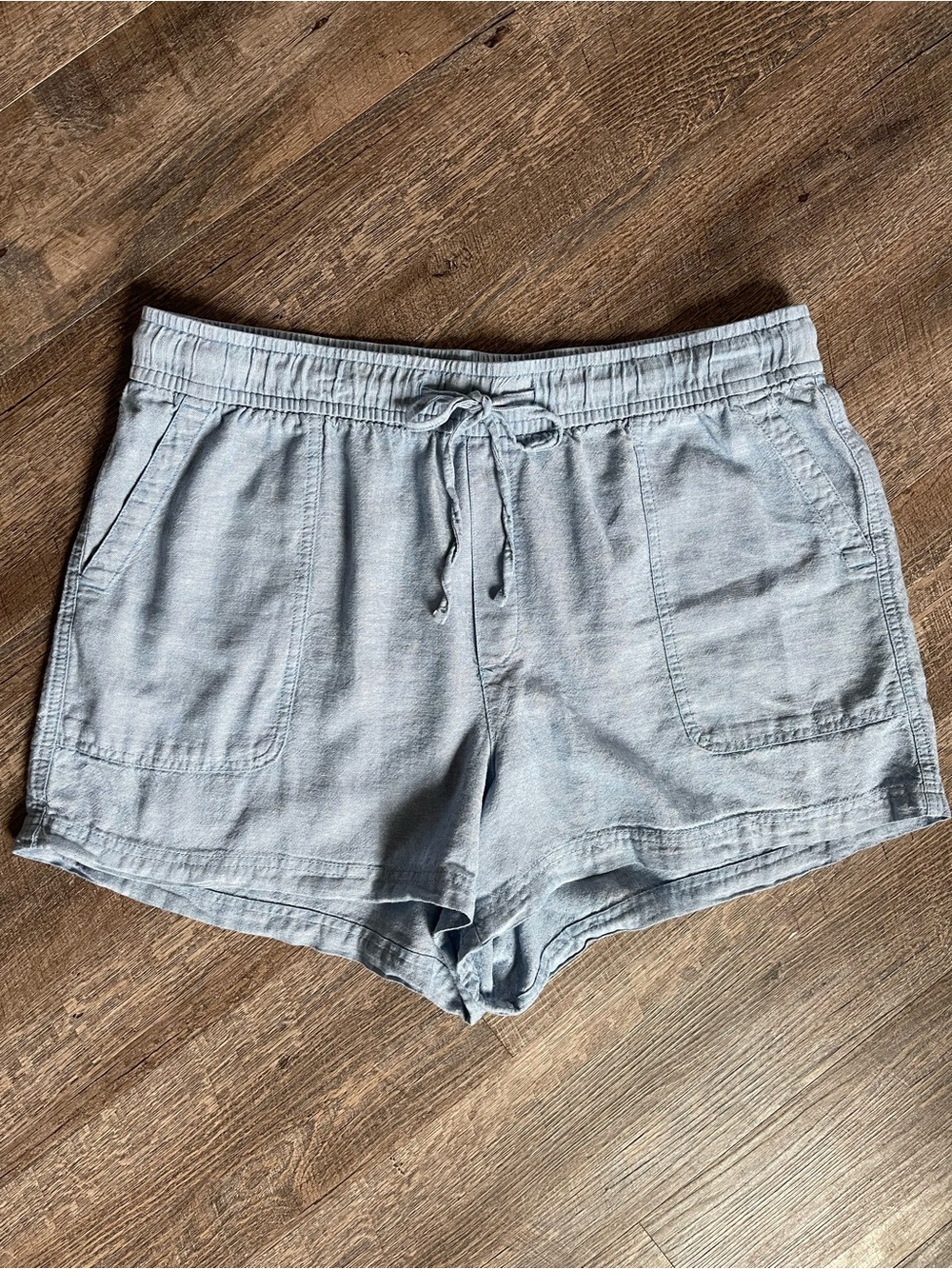 Gap linen blend chambray pull on shorts